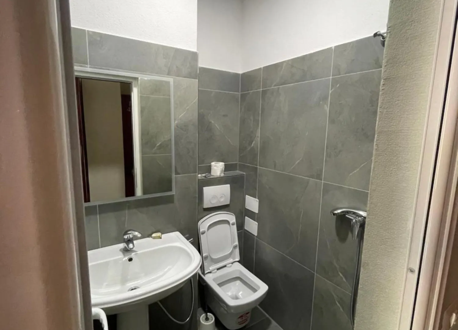 Lura Hotel Fushe-Lure Albanien