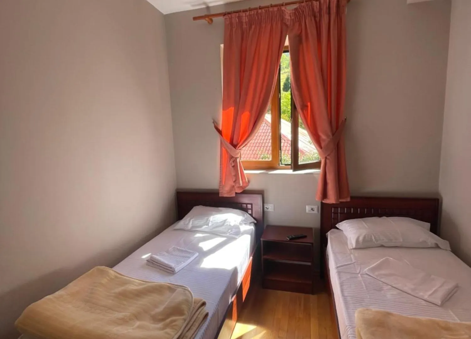 Lura Hotel Fushe-Lure