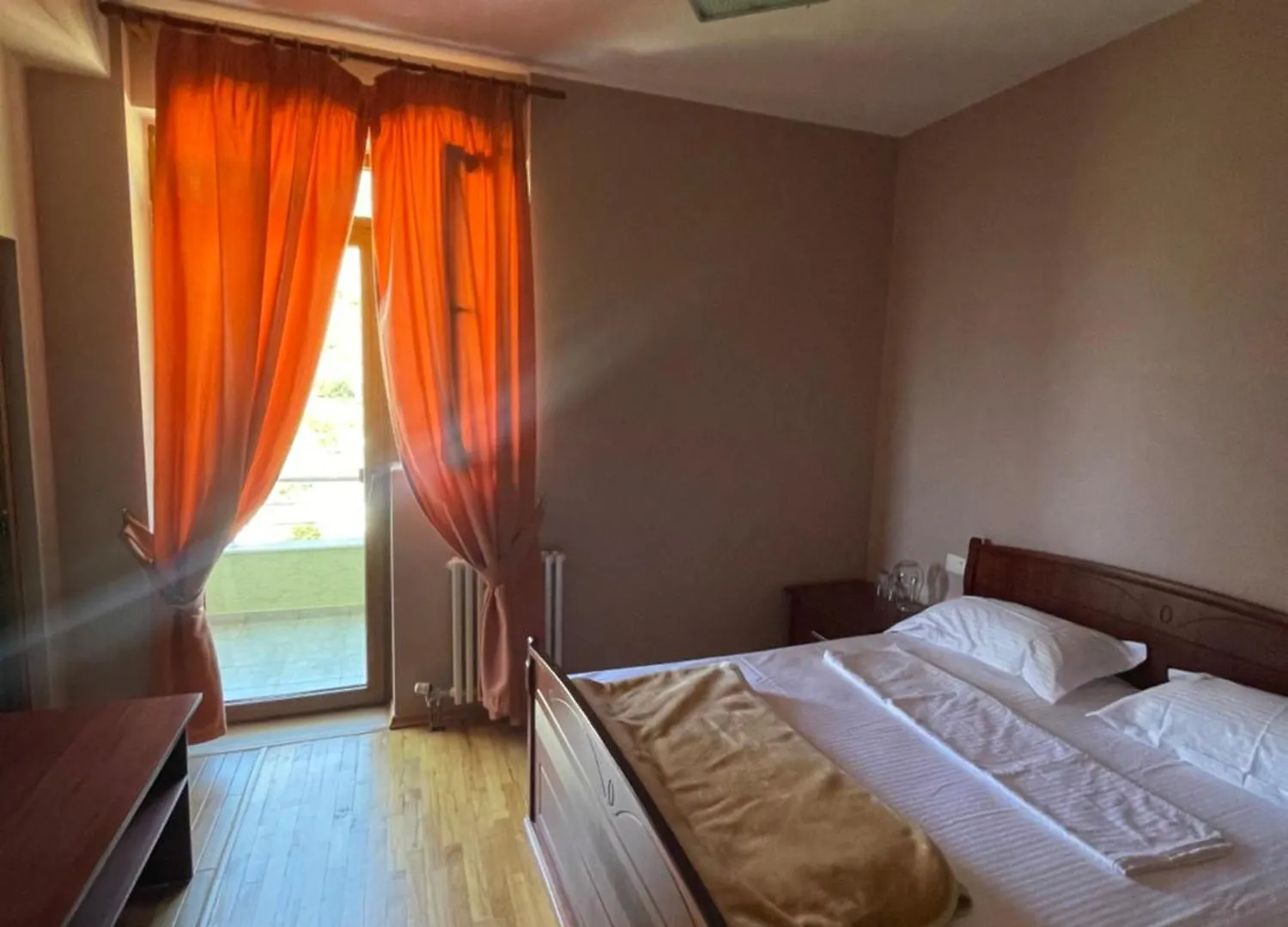 Lura Hotel Fushe-Lure