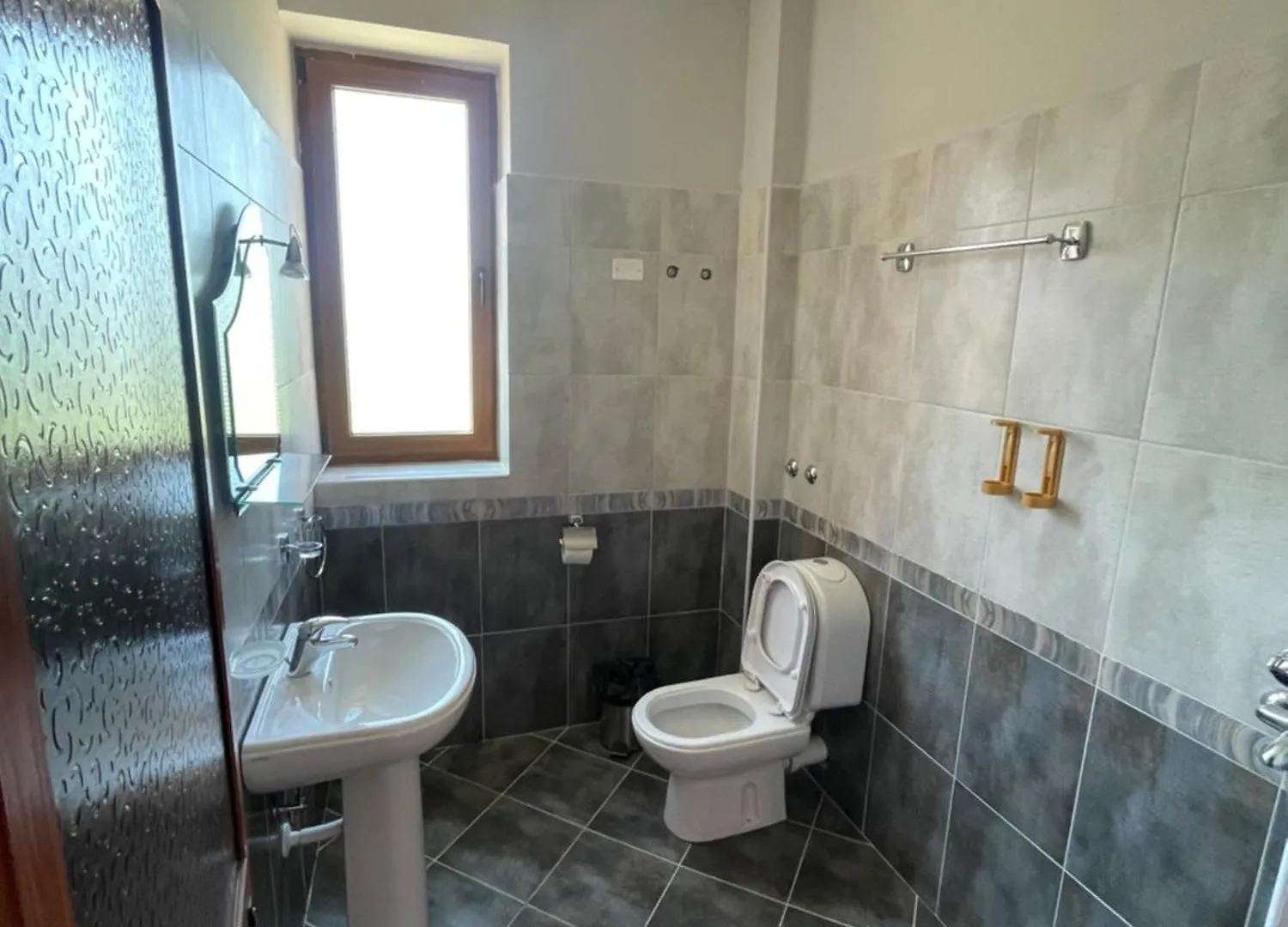 Lura Hotel Fushe-Lure