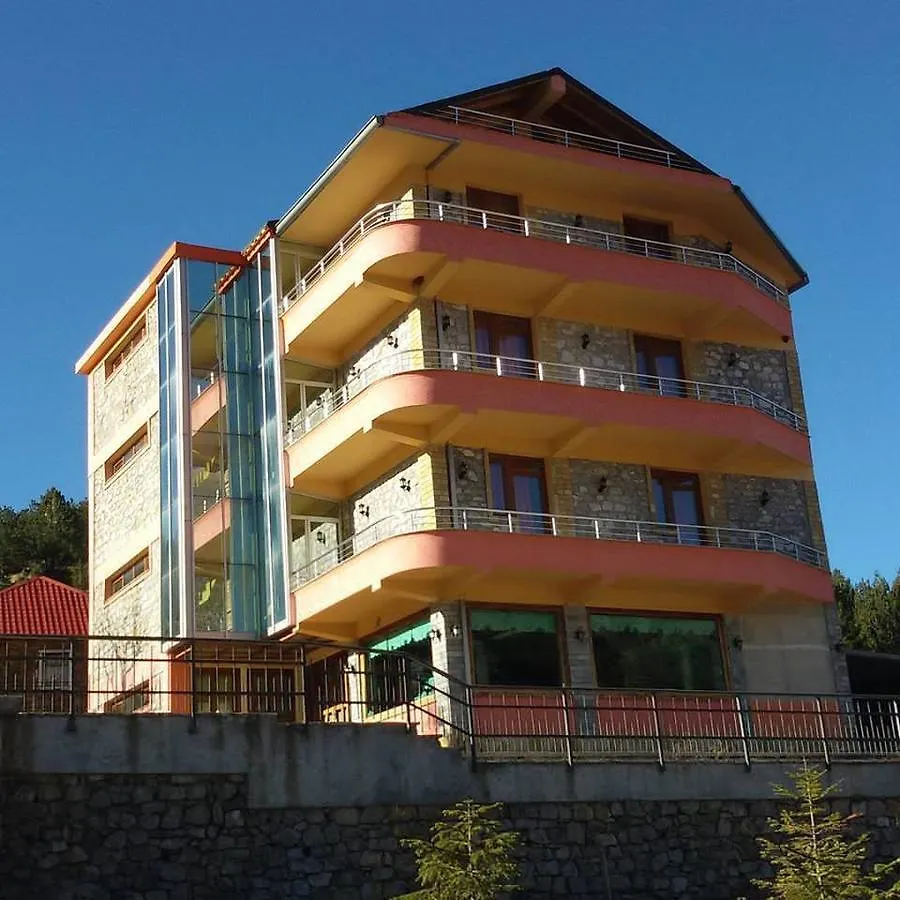 Lura Hotel Fushe-Lure