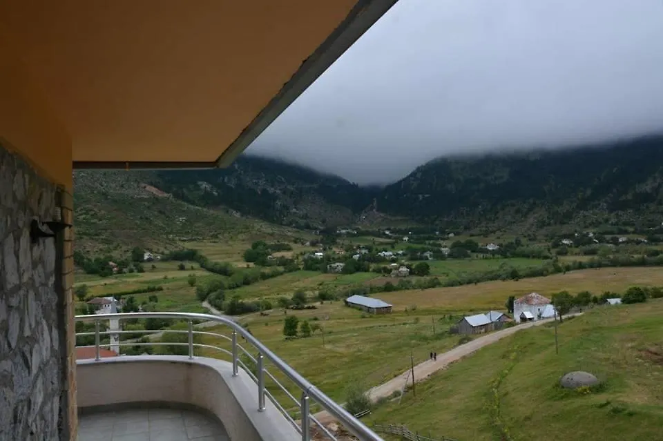 Lura Hotel Fushe-Lure